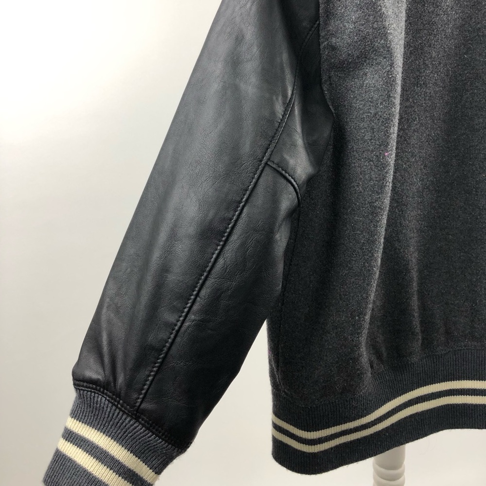 GAP varsity jacket - Picture 6 of 8